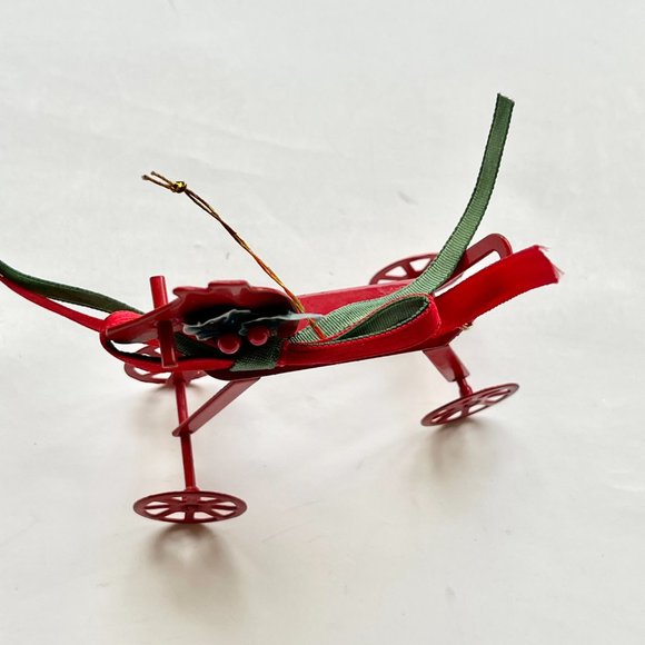 Vintage Rocking Horse Christmas Tree Ornament Red Diecast Metal Holly Taiwan - Picture 7 of 9